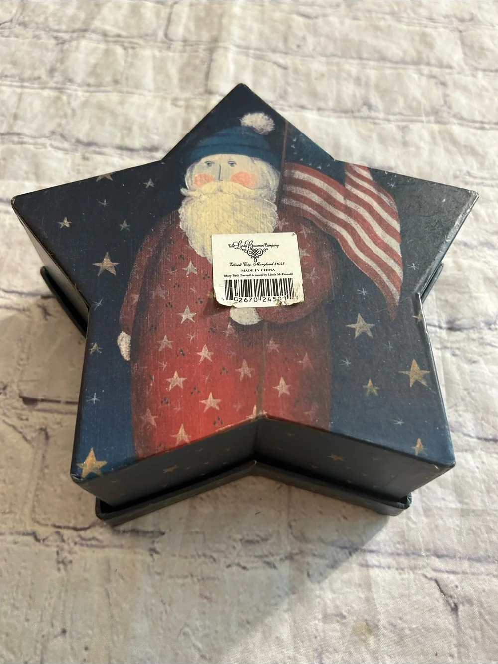 THE LINDY BOWMAN COMPANY STAR SHAPED CARDBOARD DECORATIVE FOLK ART STORAGE BOX